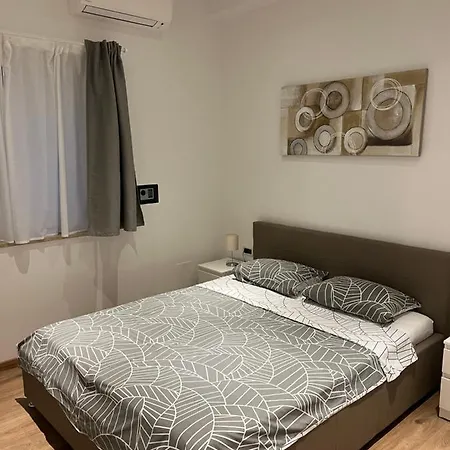 Apartment Igor 5 ****
