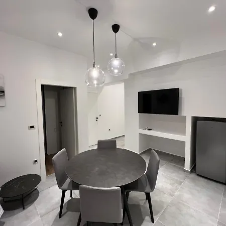 Igor 5 **** Apartment